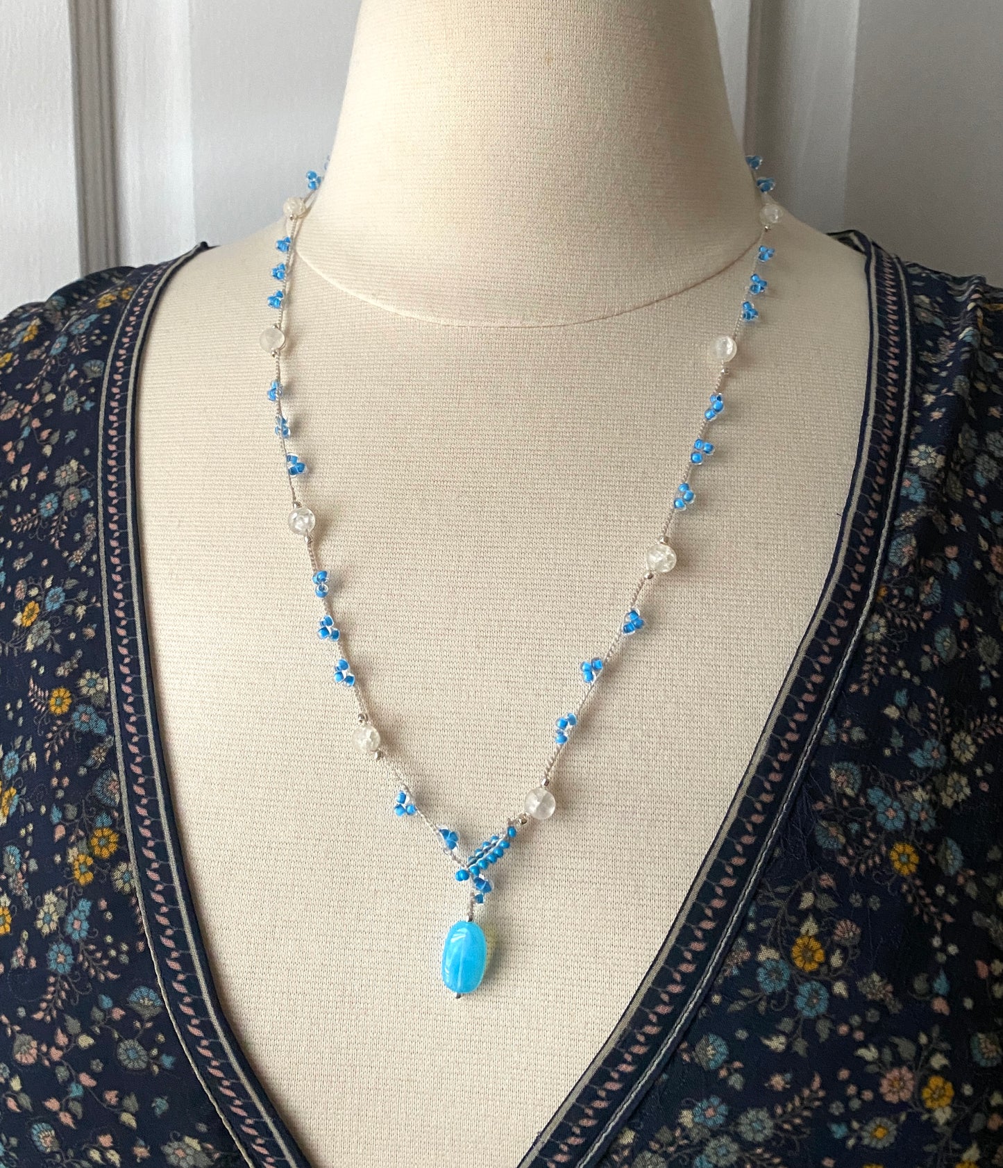 Blue moon crochet necklace