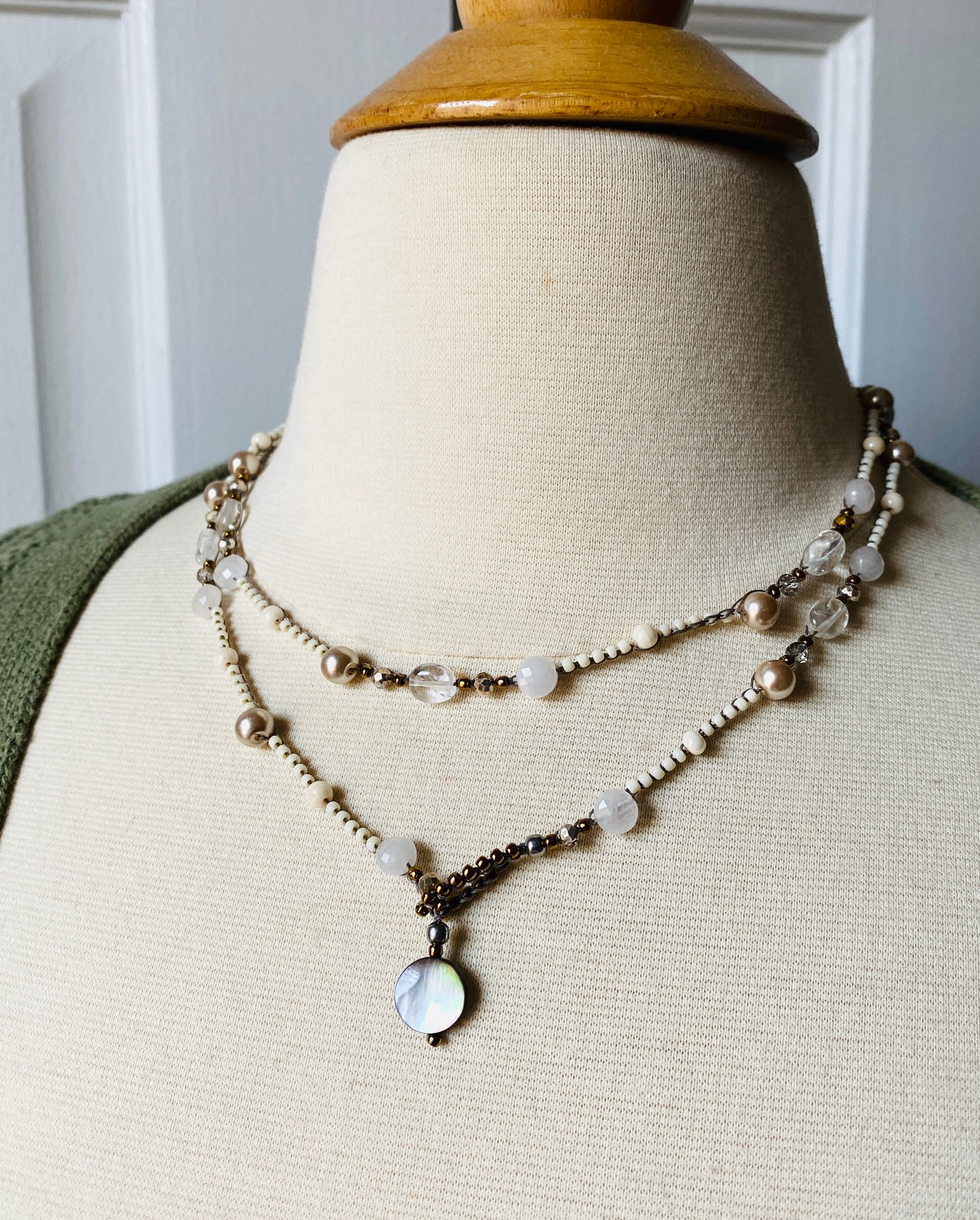 Rose quartz and crystal crochet necklace