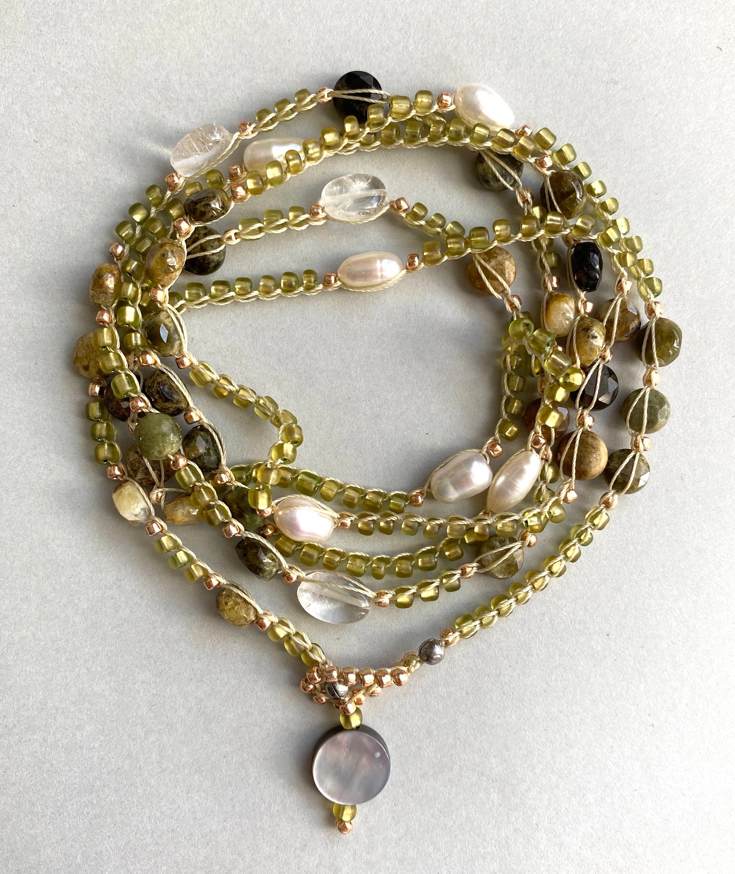 Green garnet and pearl crochet necklace