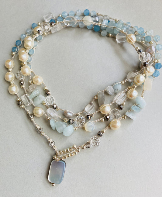 Aquamarine and pearl crochet necklace