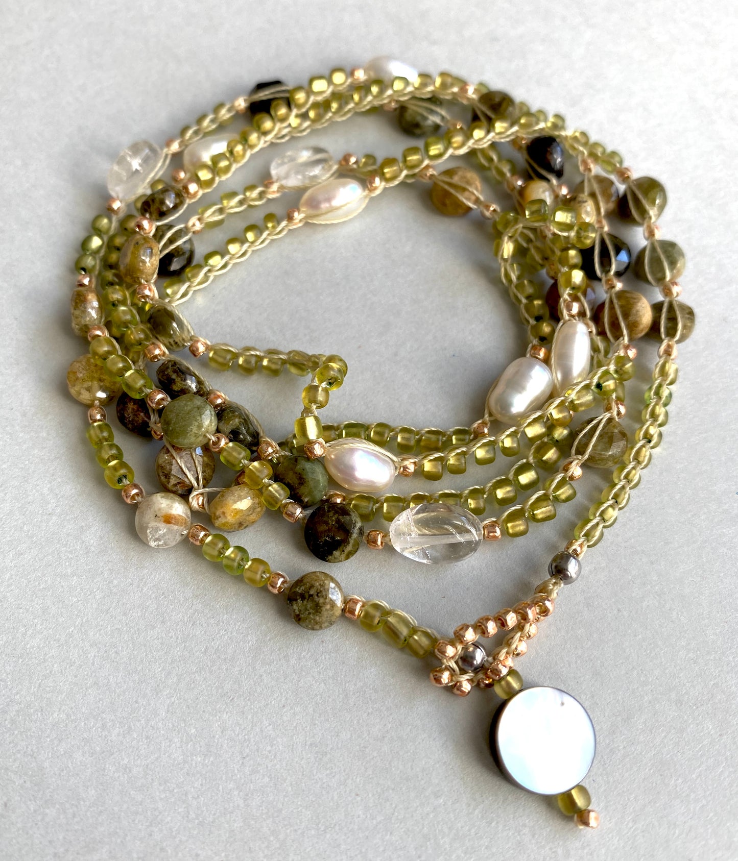 Green garnet and pearl crochet necklace
